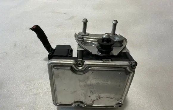 Porsche Cayenne (92A) ABS Pump 7P0907379P