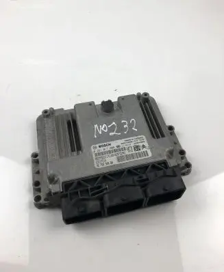Citroen DS3 Engine control unit/module ECU 9676830080 0281017600