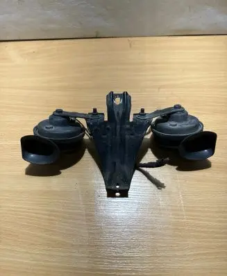 Mercedes-Benz SLK R170 Horn signal A28657625