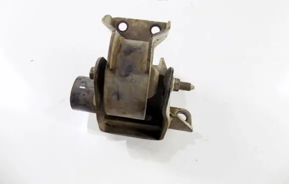 KIA Sportage Engine mount bracket