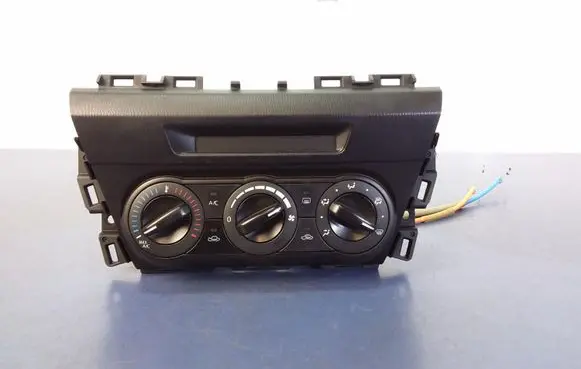 Mazda 3 II Climate control unit