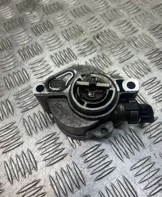 Citroen Xsara Picasso Vacuum pump D1561A 02030