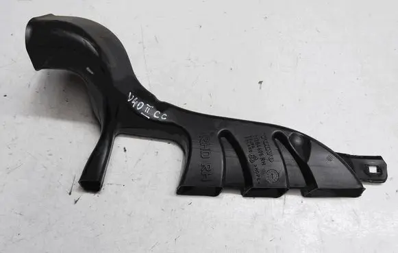 Volvo V40 Air intake hose/pipe 01284606