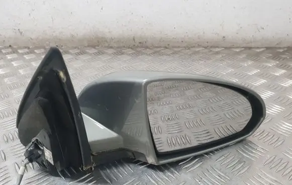Nissan Primera Front door electric wing mirror 014180