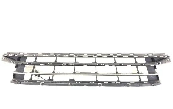 Volkswagen PASSAT B8 Front bumper lower grill 3G0853677A