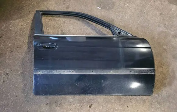 BMW 7 E38 Front door 