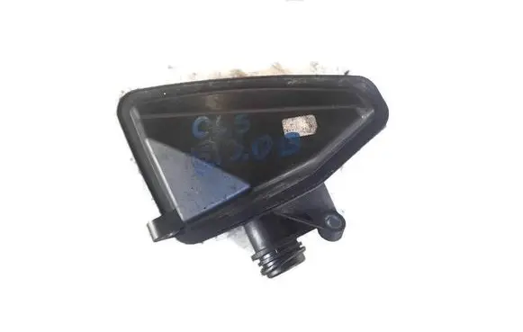 Mercedes-Benz CLS C219 Intake resonator A6421400087