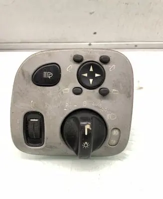 Mercedes-Benz E W211 Light switch A2035451104