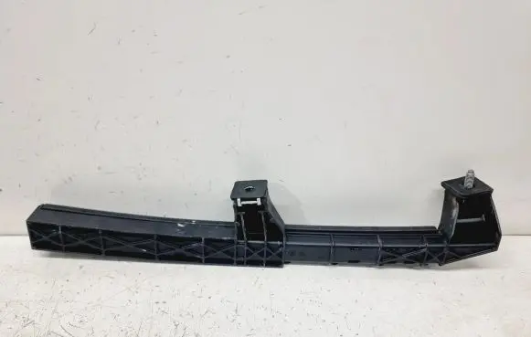 Renault Clio V Rear door windshield rail 821447967R