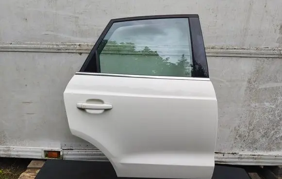 Rear door