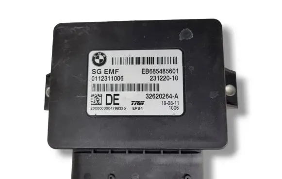 BMW 5 F10 F11 Hand brake control module 6854856 0112311006 32620264A