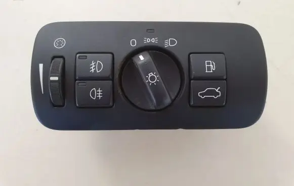 Volvo V70 Light switch 30739414