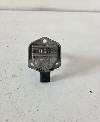 Audi A6 S6 C6 4F Oil level dip stick 6PR00807905