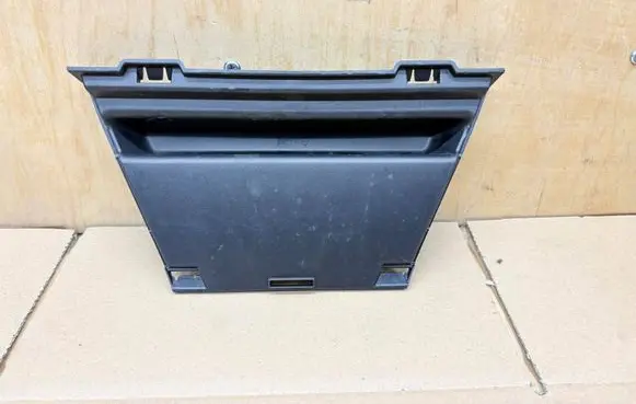 Peugeot 208 II Front bumper lower grill 9829438380