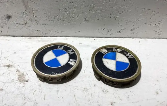 BMW 3 E90 E91 Original wheel cap 1095361