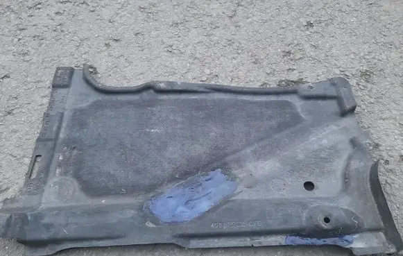 Audi A7 S7 4G Center/middle under tray cover 4G8825215