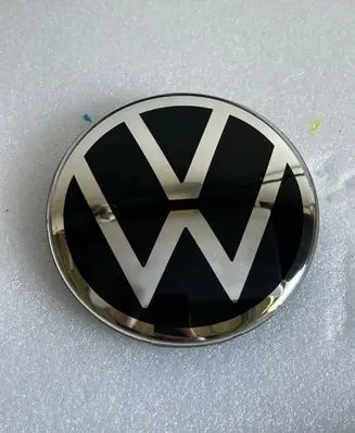 Volkswagen T-Roc Manufacturer badge logo/emblem 2GM853601E