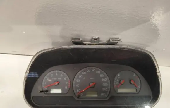 Volvo S40, V40 Speedometer (instrument cluster) 30857494 98W46D2 SW30887707