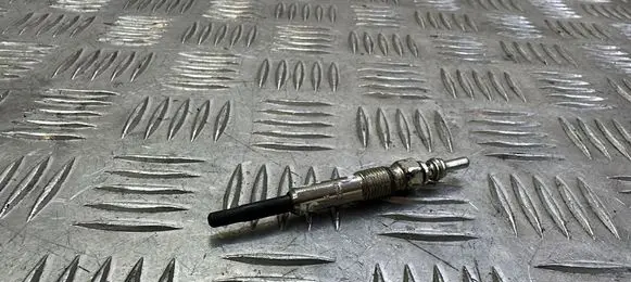 Suzuki Grand Vitara II Spark plug NCREGX8211V