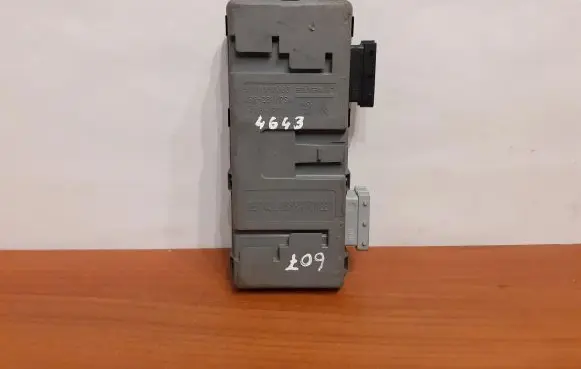 Peugeot 607 Seat control module 9638960380 4643