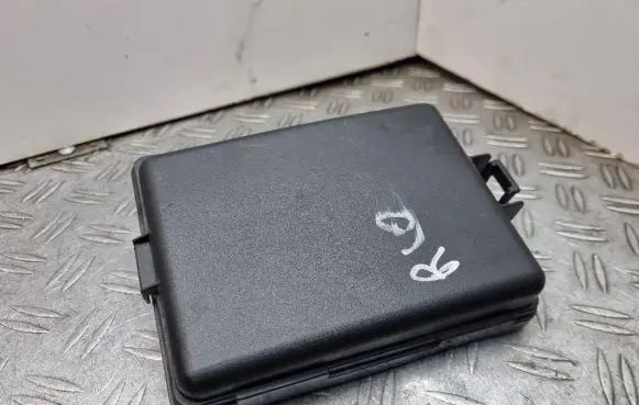 KIA Rio Fuse box cover 919521W420