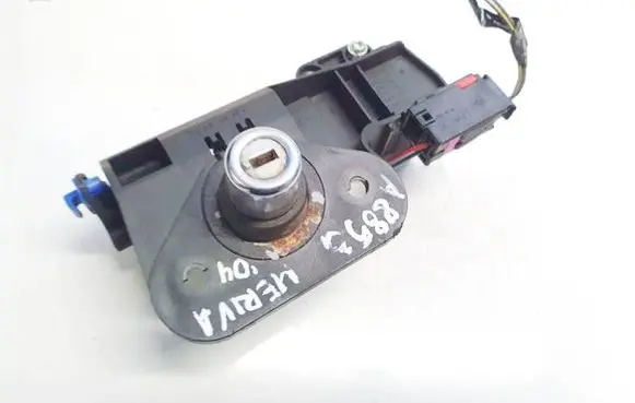 Opel Meriva A Tailgate exterior lock 13168316 13168317