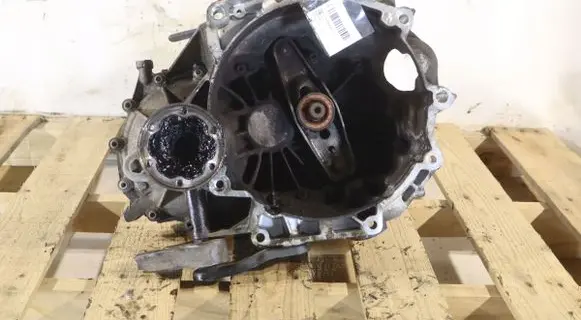 Volkswagen Golf Plus Manual 5 speed gearbox GVY