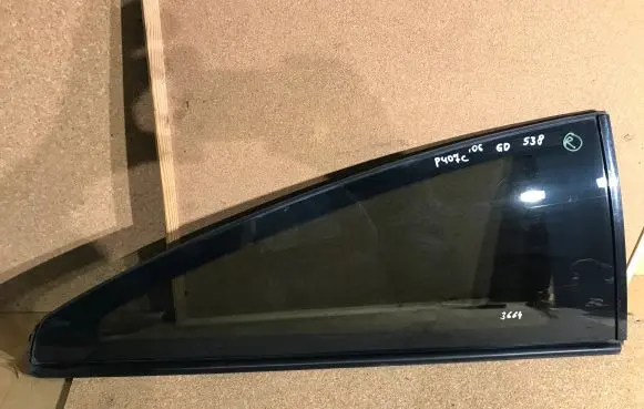 Peugeot 407 Rear side window AS2