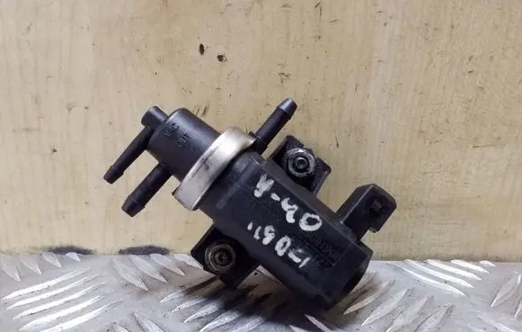 Volvo S40, V40 Vacuum valve 72190343 30618057