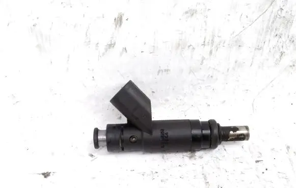 Chrysler 300 - 300C Fuel injector 04591851AA 5191X18789