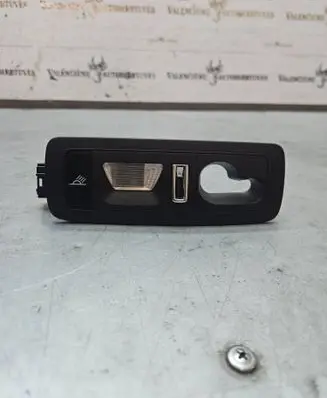 Porsche Cayenne (92A) Front seat light 7P5947292L