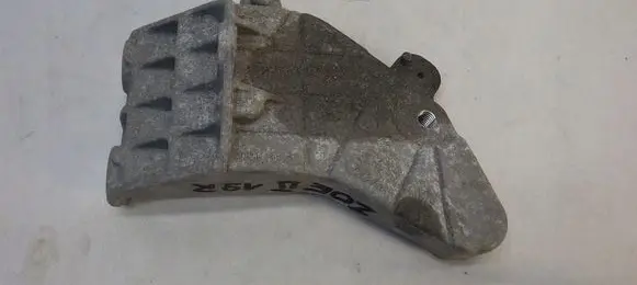 Renault Zoe Gearbox mounting bracket 113327332R