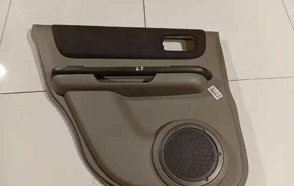 Nissan X-Trail T30 Rear door card panel trim