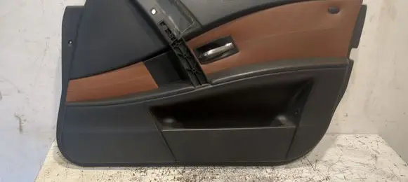 BMW 5 E60 E61 Front door card panel trim E344583