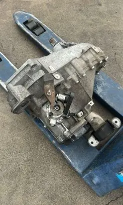 Manual 5 speed gearbox