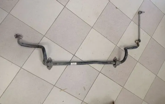 Buick Encore I Front anti-roll bar/sway bar 25971661