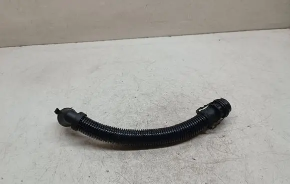 BMW 3 F30 F35 F31 Breather hose/pipe 58650910