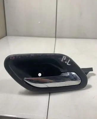 BMW 5 E39 Front door interior handle 8226050