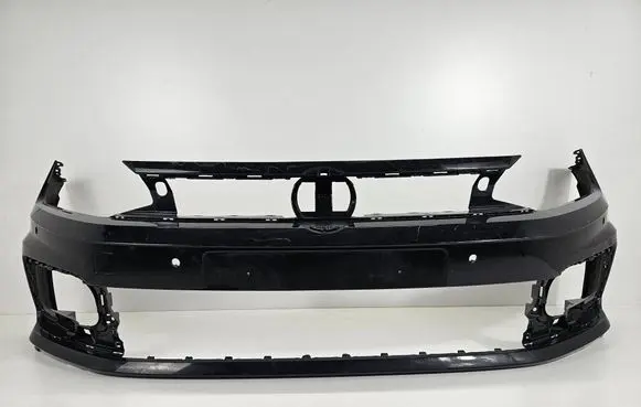 Volkswagen Polo VI Front bumper 2G0807221J 5239702ND4