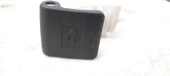 Toyota Avensis T250 Engine bonnet (hood) release handle 
