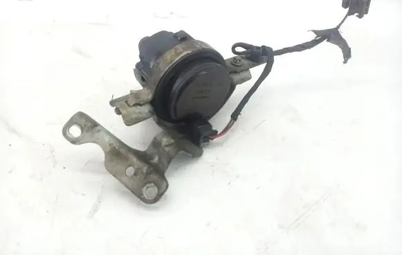 Mercedes-Benz B W246 W242 Water pump A0005000686