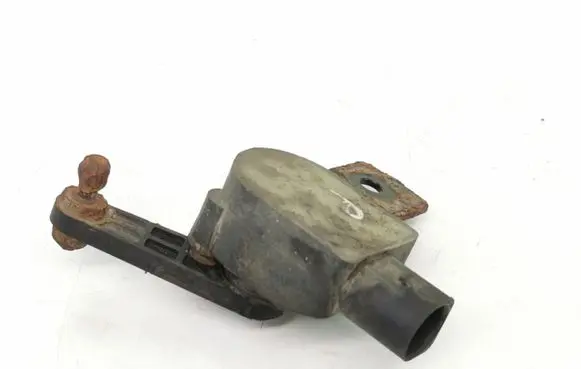 Headlight/headlamp level sensor