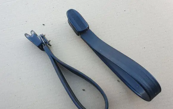 Volkswagen Golf I Rear interior roof grab handle 113857639A