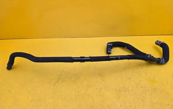 Audi e-tron Electric car engine cooling hoses/pipes 4KE145053M