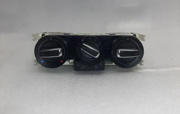 Volkswagen Polo IV 9N3 Climate control unit 6R0820045L