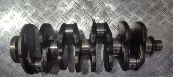 Skoda Octavia Mk1 (1U) Crankshaft 
