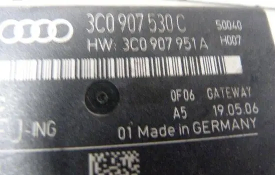 Volkswagen PASSAT B6 Gateway control module 3C0907530C 3C0907951A