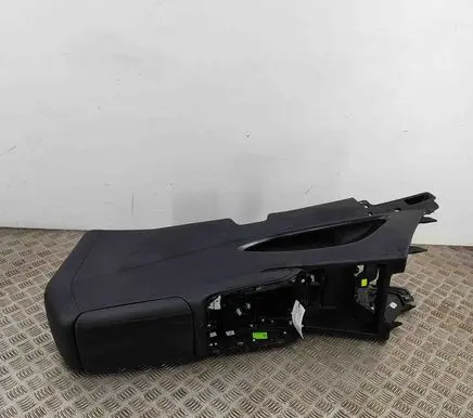Hyundai Tucson IV NX4 Center console 84610N7810 846A6N7800