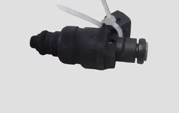 Audi A6 S6 C5 4B Fuel injector 078133551AC