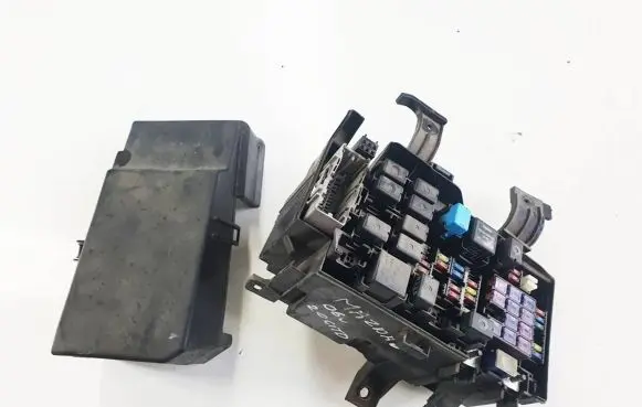 Mazda 6 Fuse box set